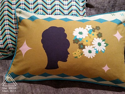 Cushion Cover with Piping